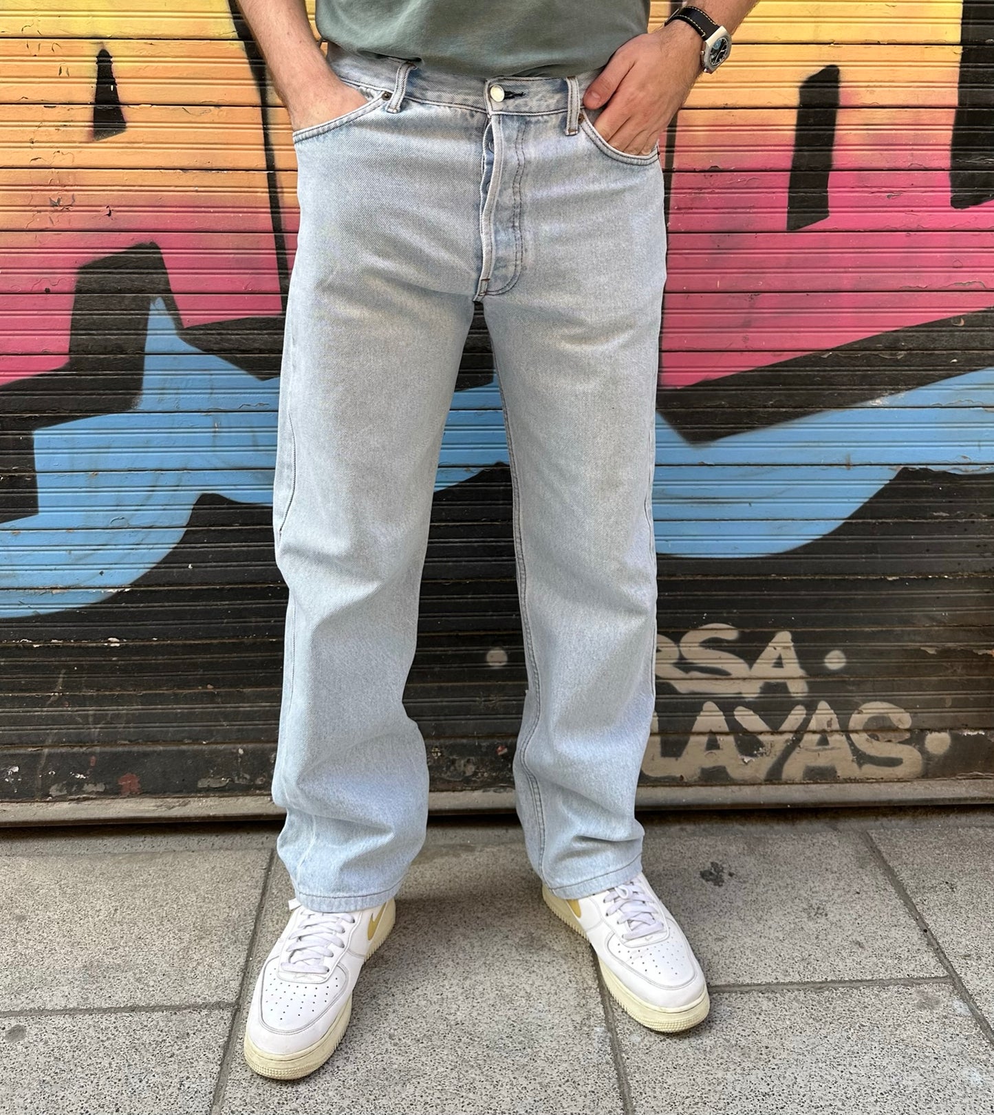 Vintage Levi’s 501 Light Wash Jeans 34x34 1990s Made in USA