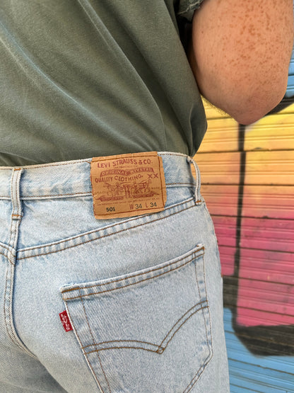 Vintage Levi's Vaqueros 501 34x34 Años 90 Hechos en EE.UU. Lavado Claro