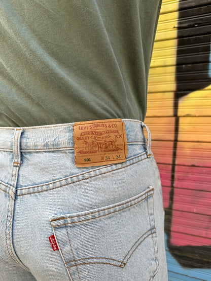 Vintage Levi's Vaqueros 501 34x34 Años 90 Hechos en EE.UU. Lavado Claro