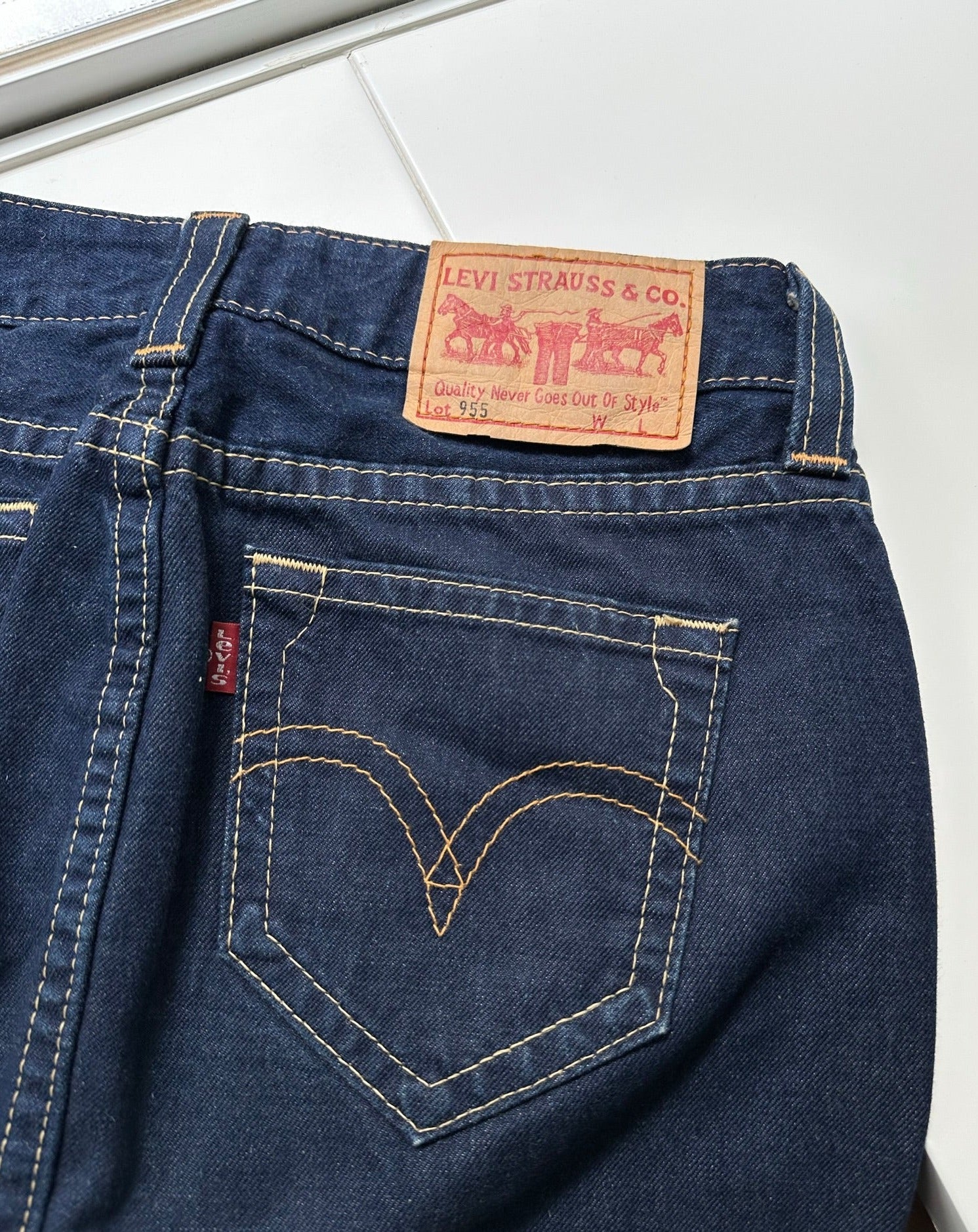 Vintage Y2K Levi's 955 Denim Skirt Tag