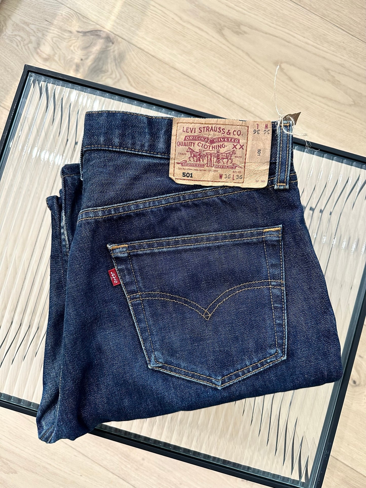 Vintage Levi's Vaqueros 501 36x36 Lavado Oscuro Años 2000/Y2K