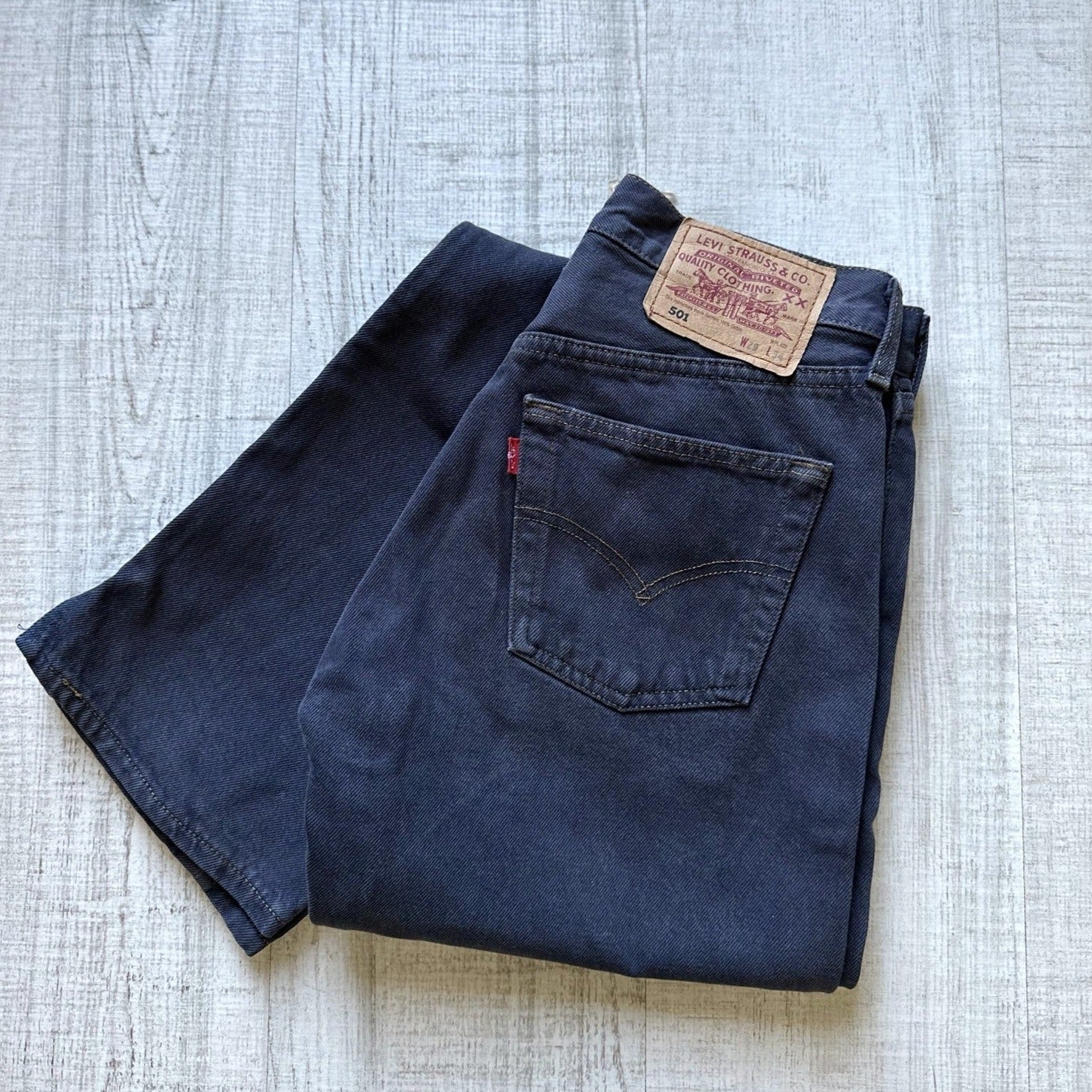 Vintage Jeans Pockets Red Tab