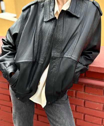 Vintage Black Oversized Leather Bomber Jacket 90's Size XL