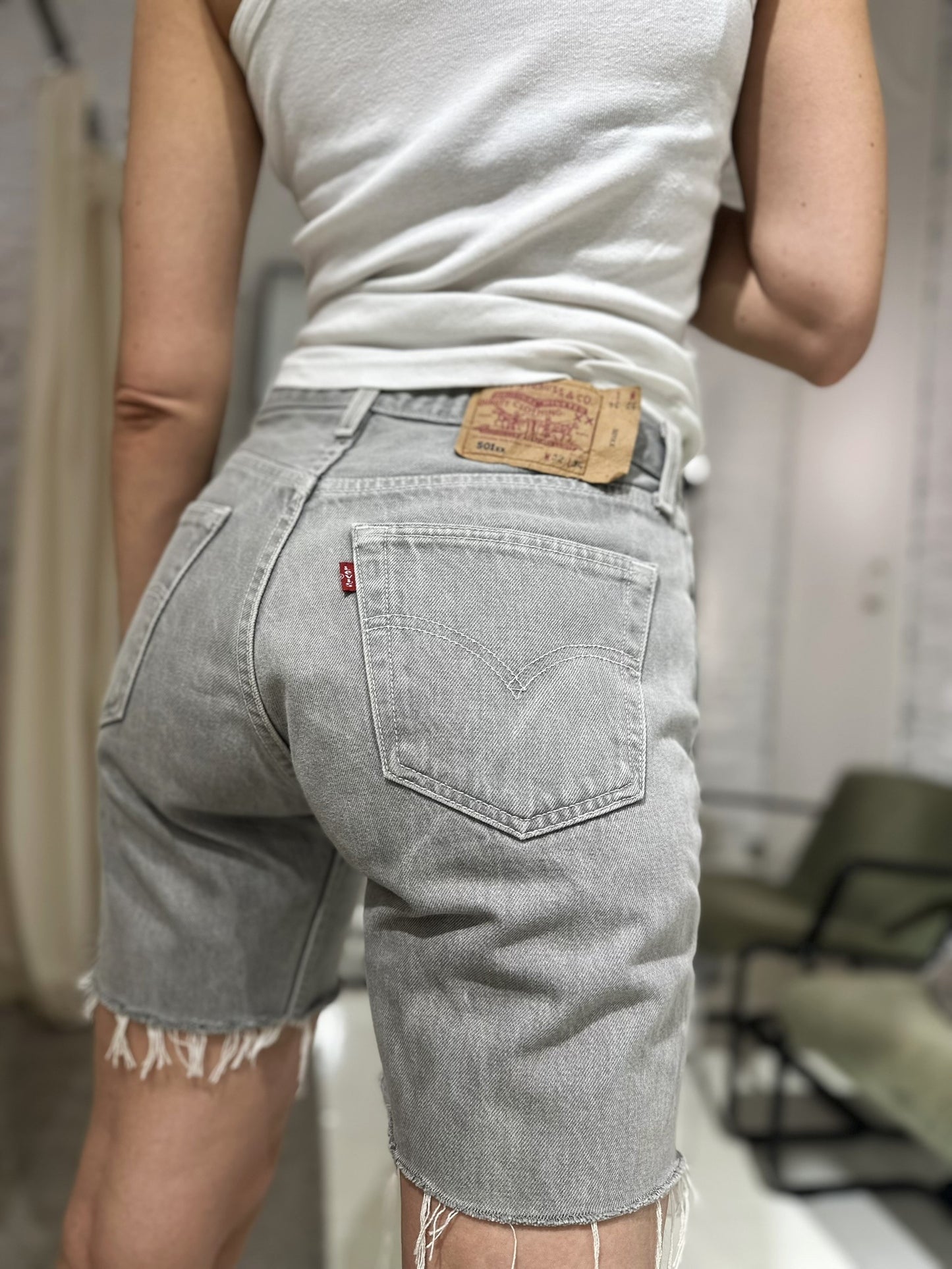 Vintage Y2K Levi's 501xx Grey Bermudas - Size 32